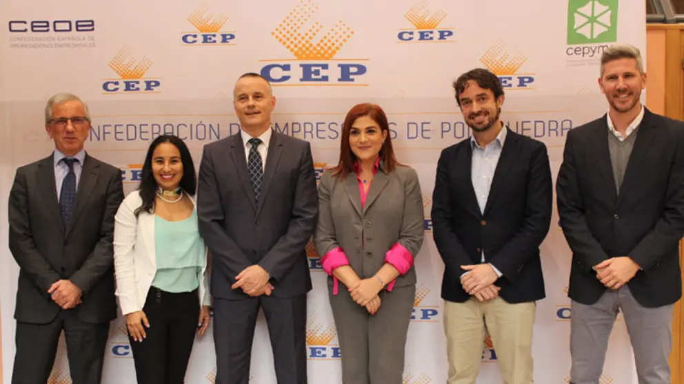 Los presidentes de INEO, CEP y Ageinco con los prescriptores de Colombia y Panam&aacute;.