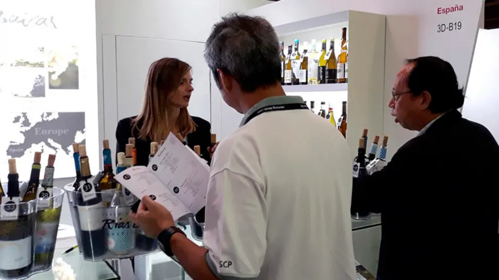 Stand de R&iacute;as Baixas en Wine & Spirits Fair Hong Kong.