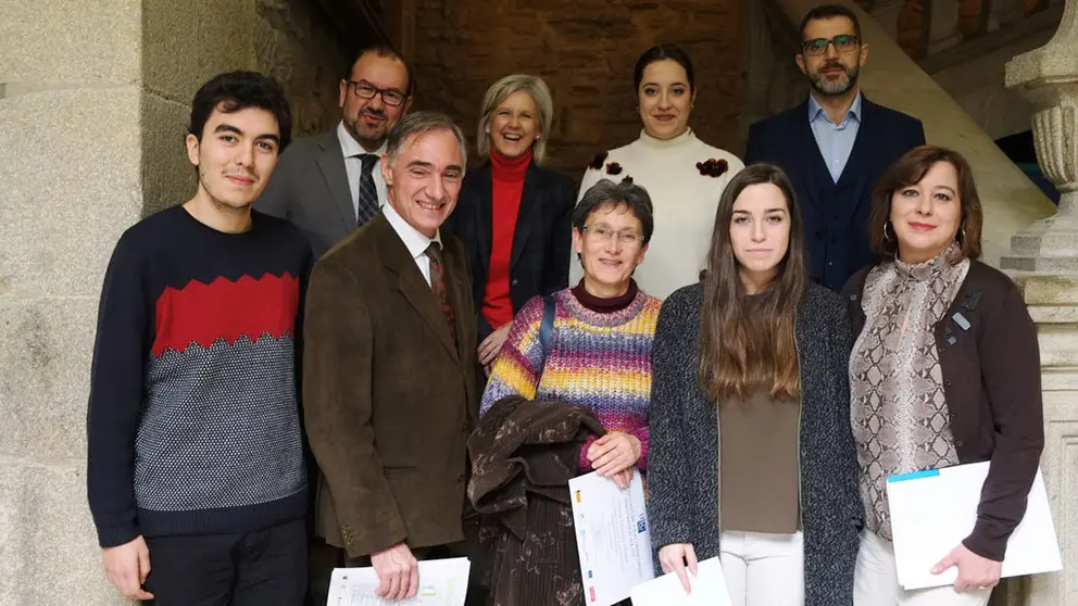 Autoridades e premiados no Concurso de Ideas Empresariais Innovadoras da USC.