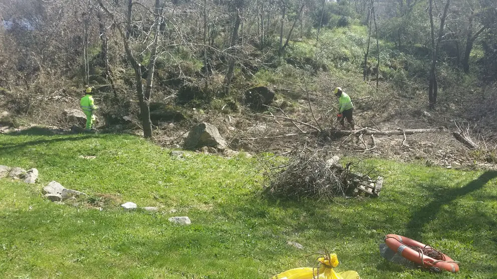Estes apoios est&aacute;n dirixidos aos concellos rurais de Galicia para apoiar a realizaci&oacute;n de tarefas relacionadas principalmente coa prevenci&oacute;n de incendios.