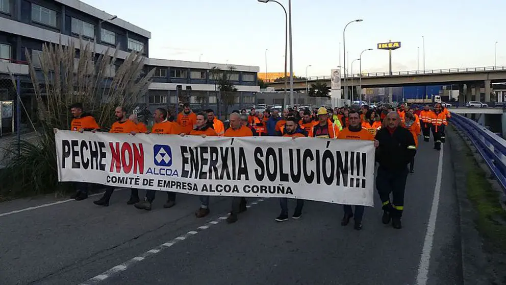 Manifestaci&oacute;n de trabajadores de Alcoa A Coru&ntilde;a.