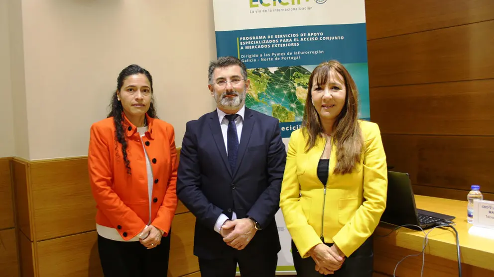 Adriana Cao, Alejandro Cruz y Manuela , en la jornada celebrada en la CEO.