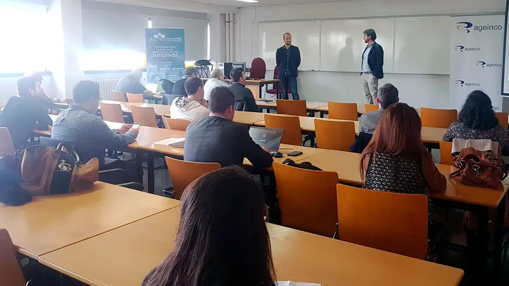 Ageinco celebr&oacute; esta jornada en en la Escuela T&eacute;cnica Superior de Ingenieros de Caminos, Canales y Puertos de A Coru&ntilde;a.
