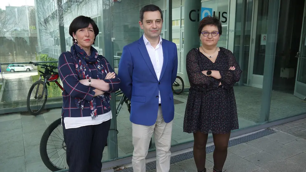 Carme Pamp&iacute;n, Jos&eacute; Brea e &Aacute;nxeles Exp&oacute;sito, responsables de las tres empresas que desarrollar&aacute;n el proyecto.