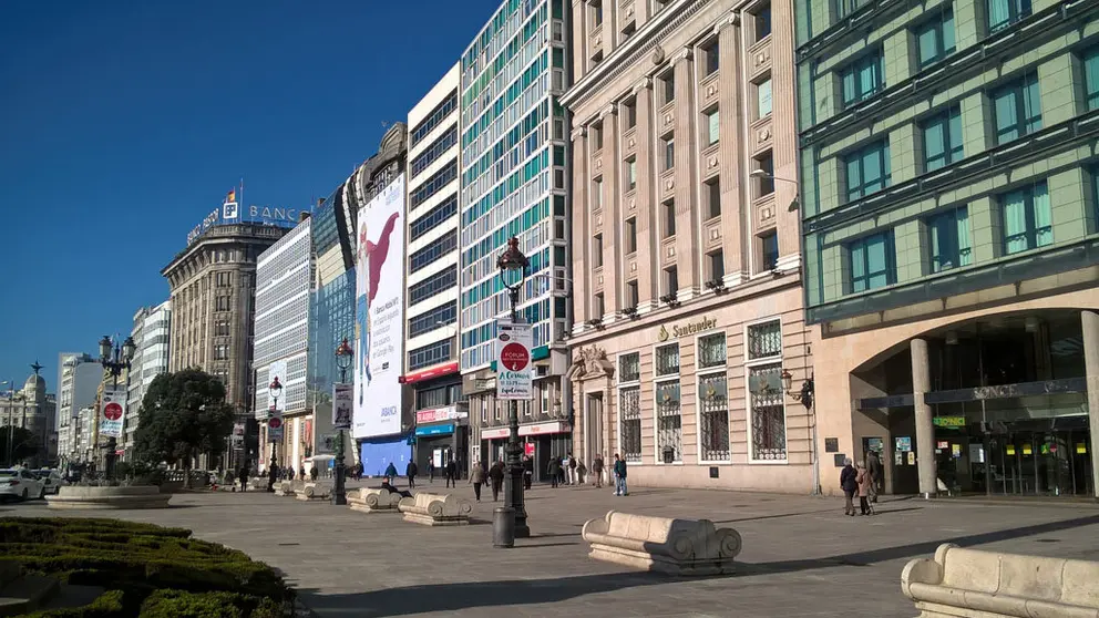 La Ciudad
Vieja y la zona del Ensanche son las direcciones m&aacute;s caras de A Coru&ntilde;a.