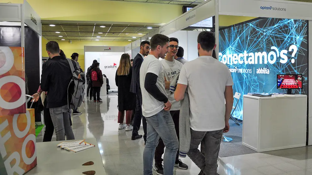 El Foro Tecnol&oacute;xico de Emprego se celebra hasta el viernes en la Escuela de Ingenier&iacute;a de Minas y Energ&iacute;a del campus de Vigo.