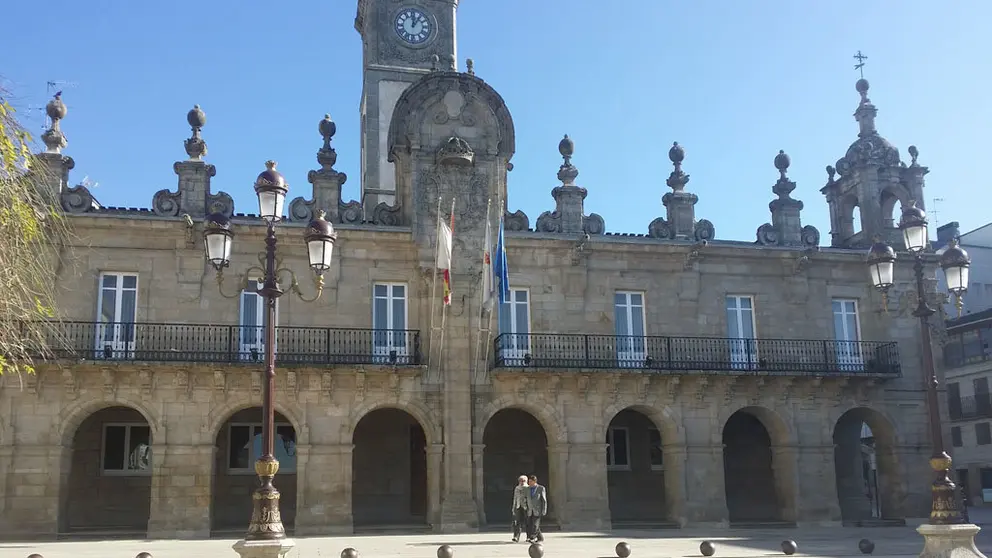 El Concello de Lugo es, de las siete grandes ciudades, el que m&aacute;s tarda en pagar a sus proveedores: 60 d&iacute;as de PMP.
