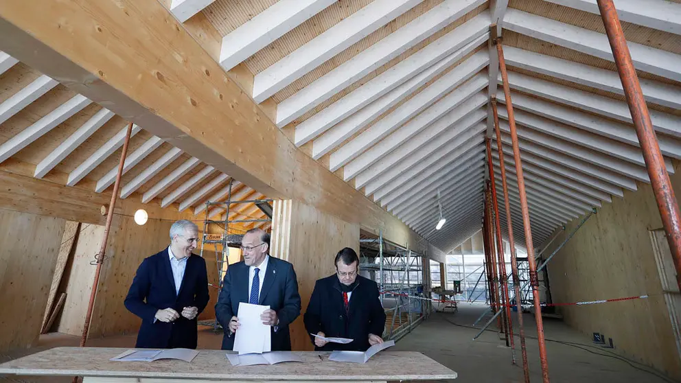El acuerdo se firm&oacute; en el edificio de I+D que est&aacute; proyectando la Universidad de Vigo en el Casco Vello de Vigo.