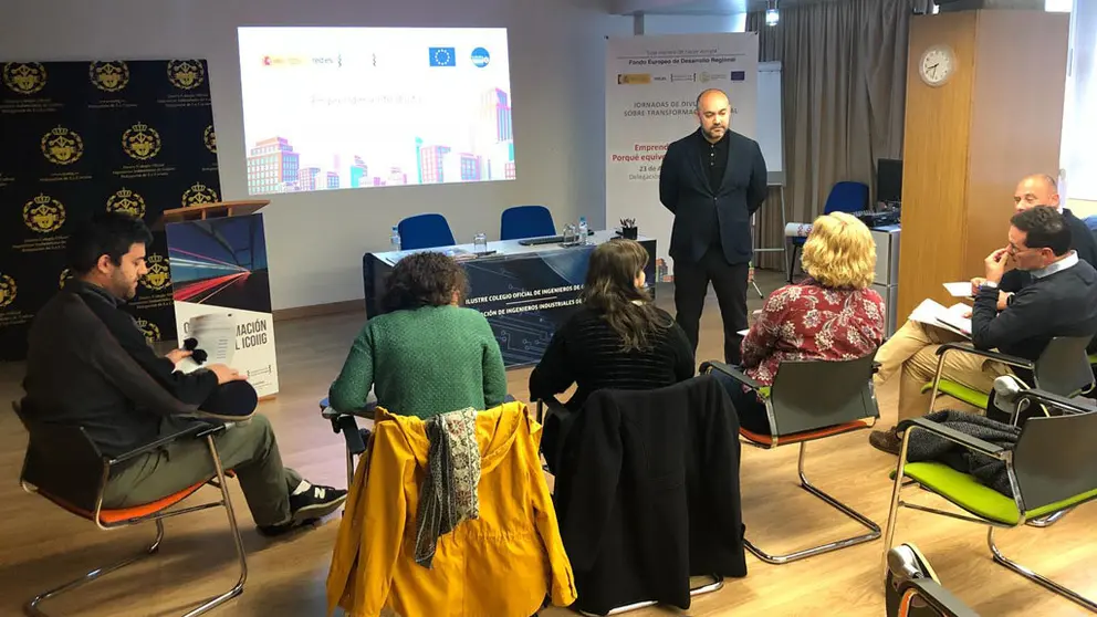 Jornada sobre emprendimiento e investigaci&oacute;n de mercados organizada por el ICOIIG en A Coru&ntilde;a.