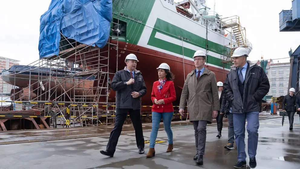 Feij&oacute;o visit&oacute; las instalaciones de Nodosa Shipyard en Mar&iacute;n./D.CABEZ&Oacute;N.