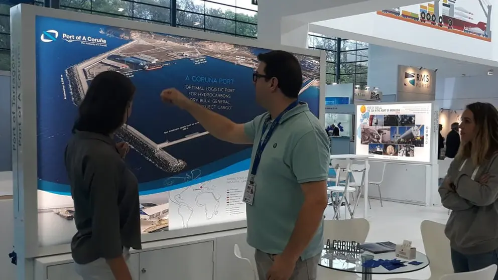 Stand del Puerto de A Coru&ntilde;a en Breakbulk Europe.
