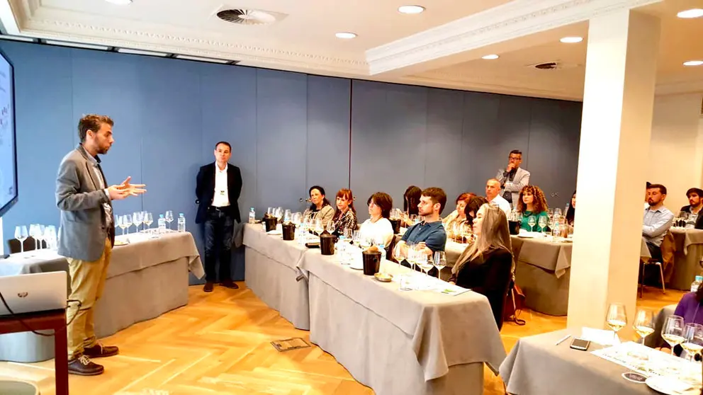 Cata de la D.O. Ribeiro celebrada en Madrid.