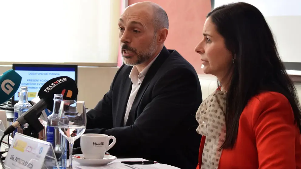 Sergio Prieto y Patricia Garc&iacute;a analizaron los datos del comercio exterior de Galicia, en una comparecencia en Vigo.