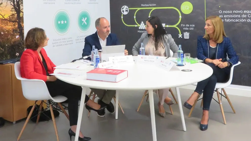 David Regades en su intervenci&oacute;n en el encuentro con empresarios en el C&iacute;rculo, en Vigo.