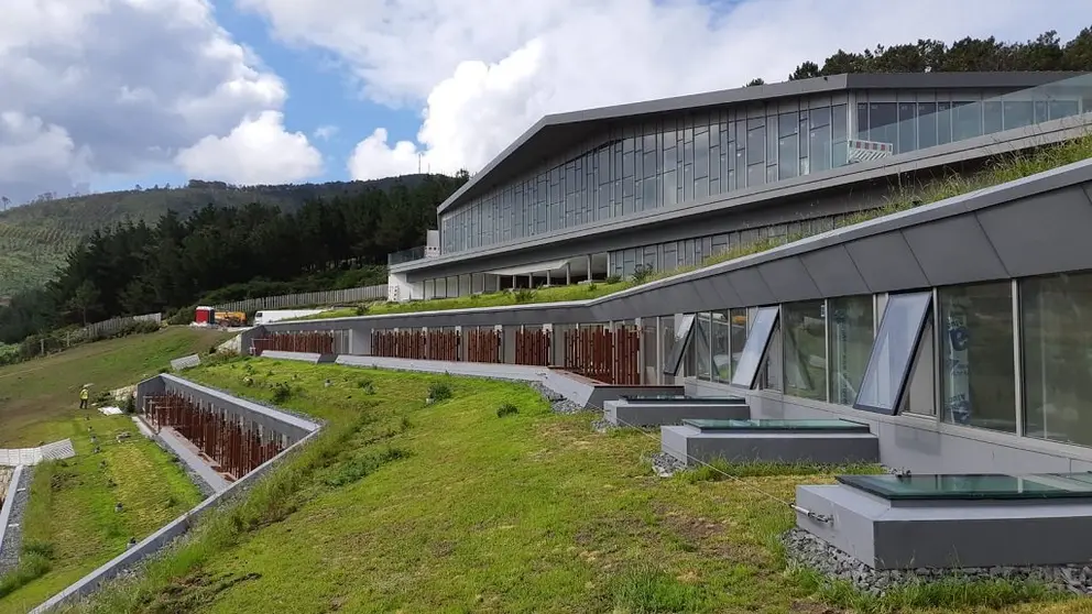 El nuevo Parador de Mux&iacute;a-Costa da Morte es un edificio de nueva planta con casi 15.000 metros cuadrados.