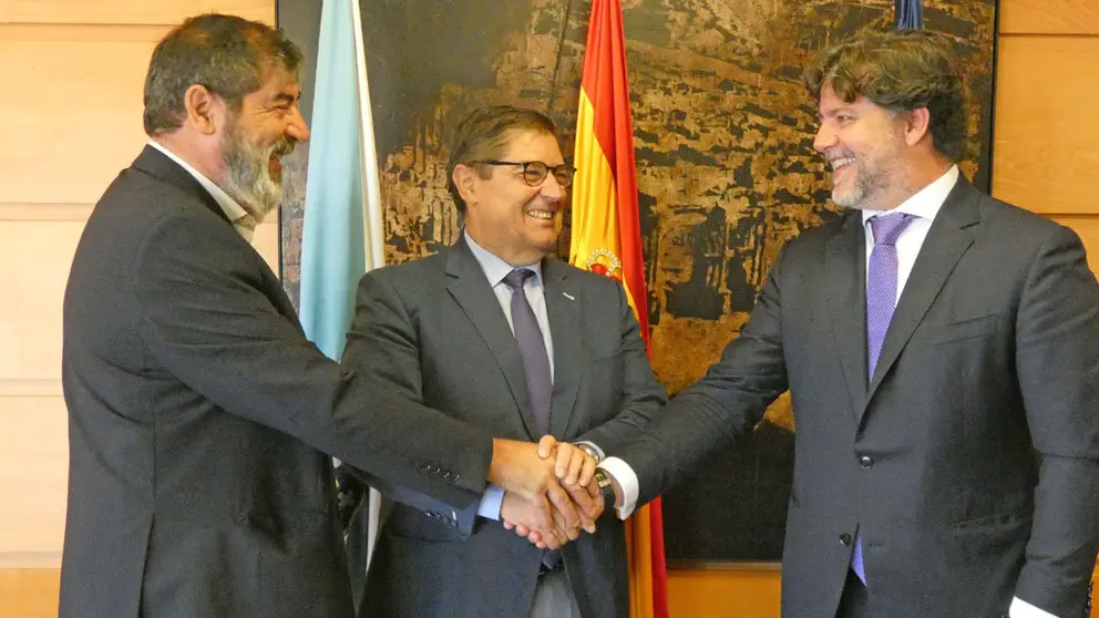 el director del CITITC, el profesor Manuel Gonz&aacute;lez PenedoEl rector de la Universidade da Coru&ntilde;a, Julio Abalde Alonso, y el director general del Instituto Tecnol&oacute;gico de Galicia (ITG), Carlos Calvo Orosa