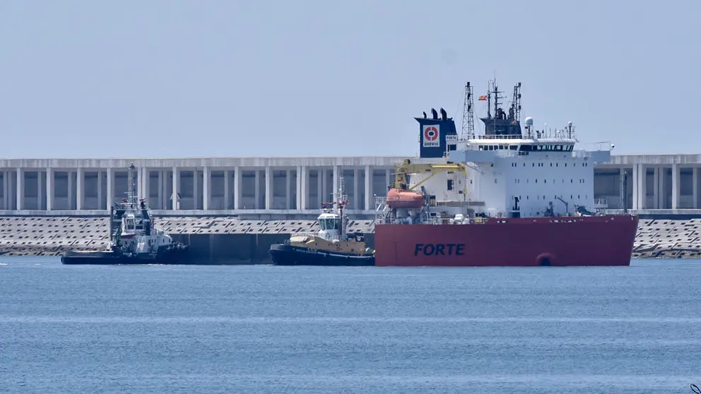El buque "Forte" ser&aacute; el encargado de trasladar los bloques hasta el puerto de Aberdeen.
