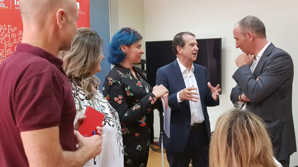 Presentaci&oacute;n del encuentro "Fortalece tu Talento" en el Concello de Vigo.