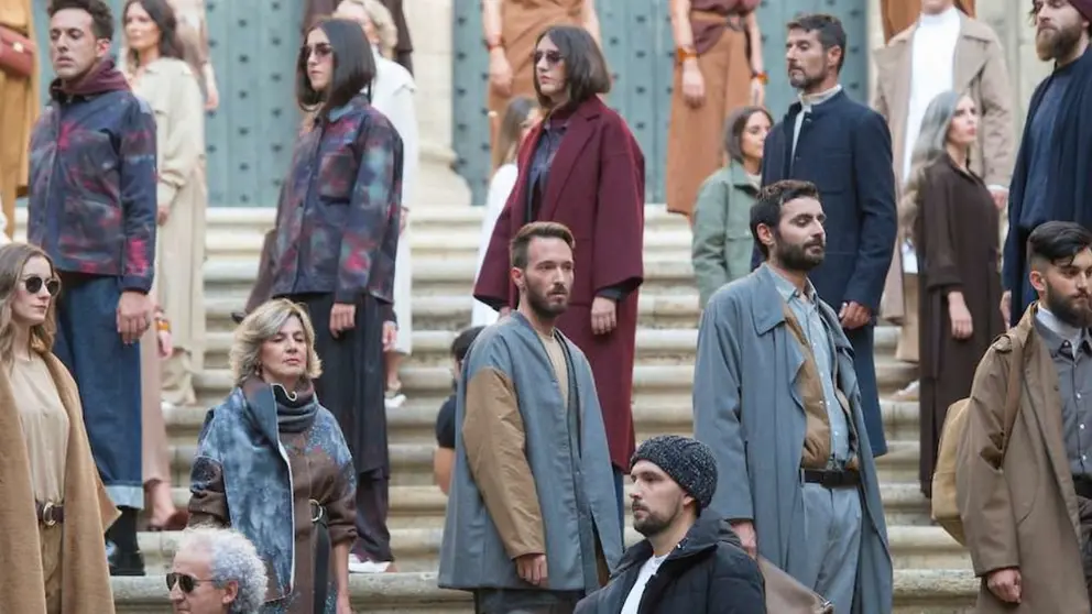 Desfile de Adolfo Dom&iacute;nguez en Ourense.