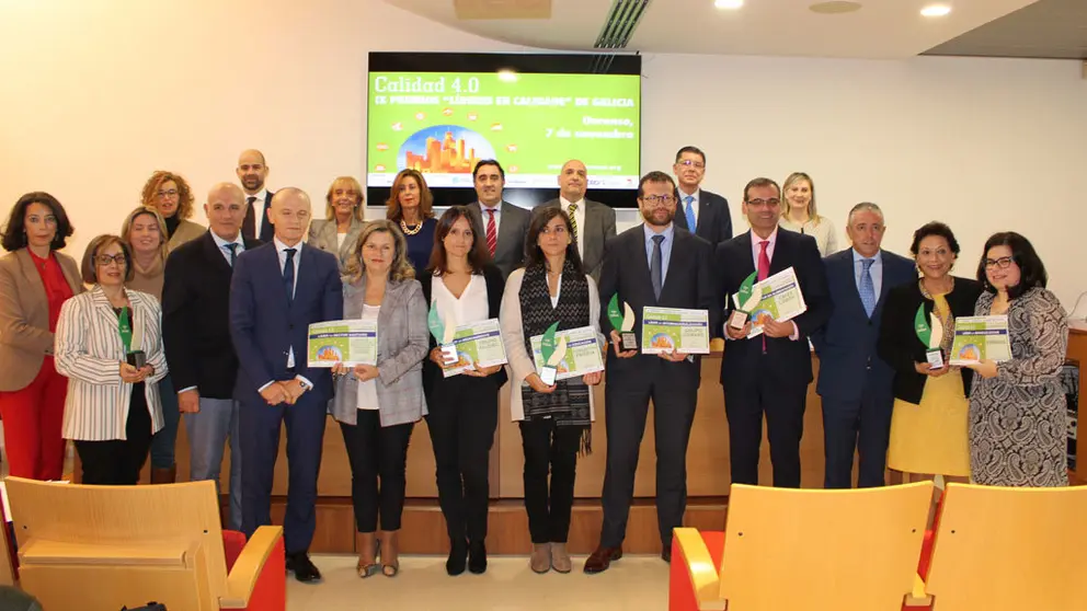 Foto de premiados "L&iacute;deres en calidad" en Expourense.