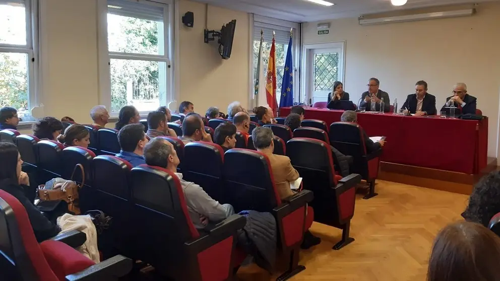 Reuni&oacute;n de las empresas de la industria auxiliar acreedoras de Barreras en Asime.