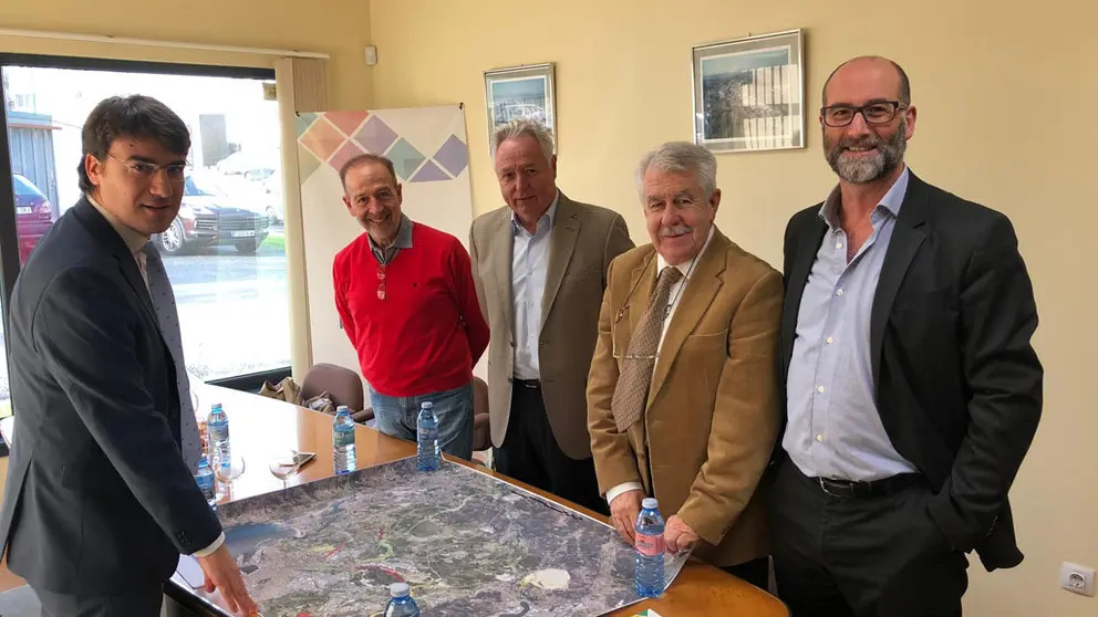 David Sobral (secretario general de Fegape), Ricardo Tormo (presidente de Pocomaco), Santiago G&oacute;mara (presidente de Fegape), Rodrigo Garc&iacute;a (asesor t&eacute;cnico de Pocomaco) y Alfredo Candales (gerente de Pocomaco)