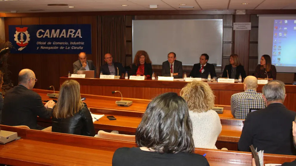 Inauguraci&oacute;n de la jornada sobre la FP Dual en la C&aacute;mara de A Coru&ntilde;a.