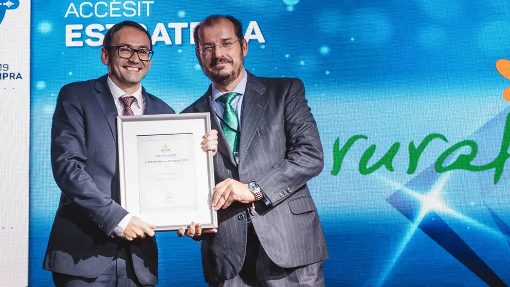 Mercarural recibe uno de los acc&eacute;sits entregados por AERCE./MONSA PRODUCCIONES.