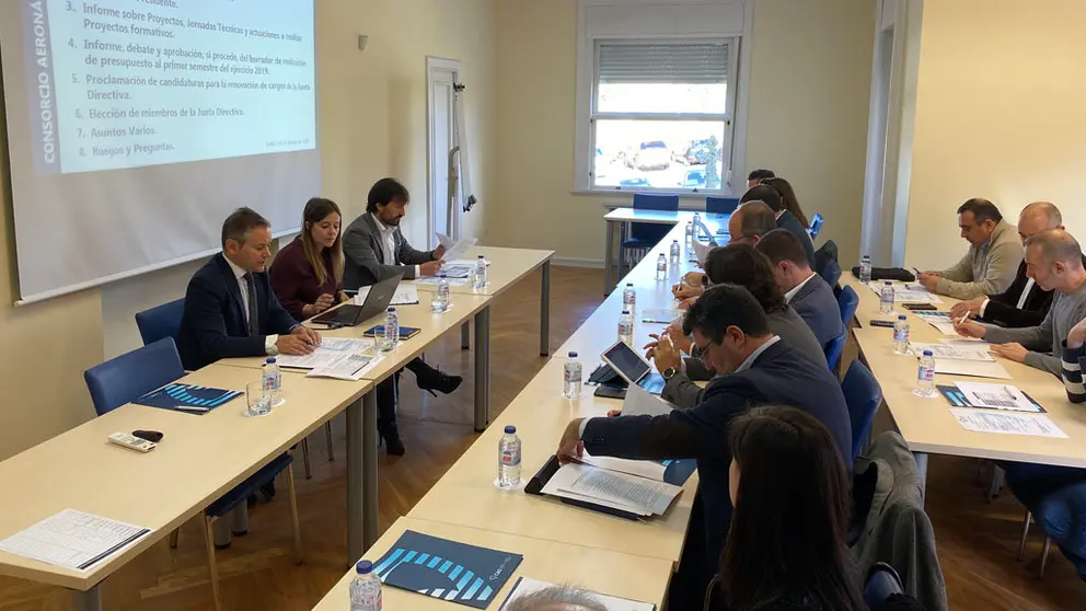 Asamblea general extraordinaria del Consorcio Aeron&aacute;utico Gallego, celebrada en Vigo.