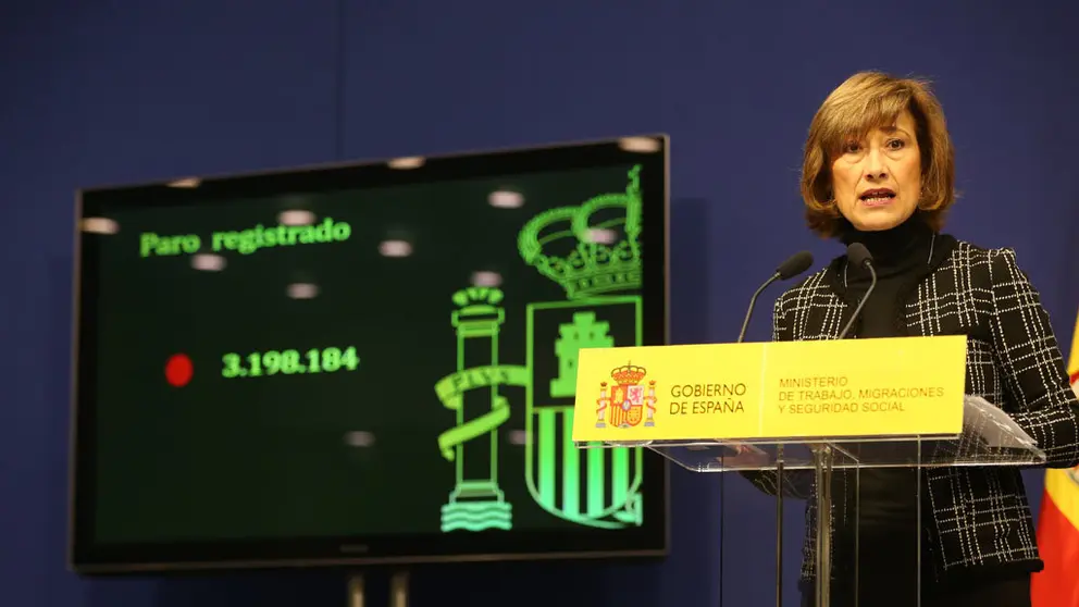 Yolanda Valdeolivas, secretaria de Estado de Empleo, ofreciendo los datos del paro de noviembre.