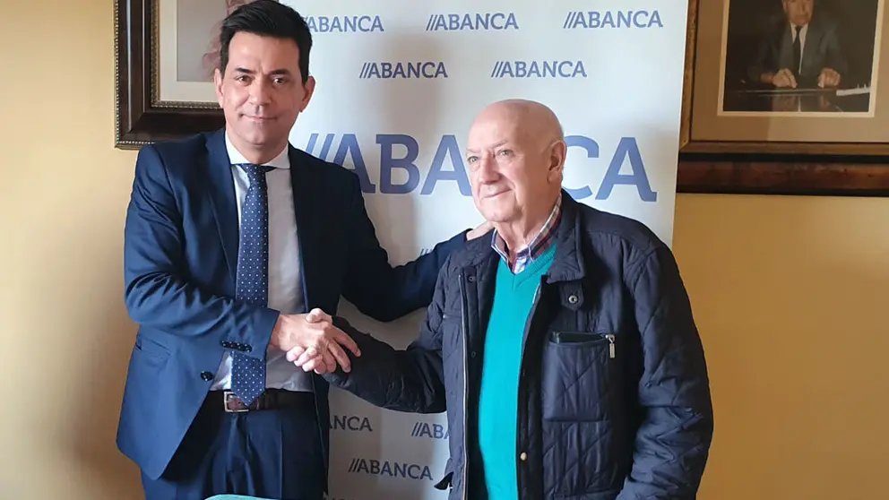 Manuel Romero, director de Abanca e Manuel &Aacute;lvarez, presidente de ATAVE.