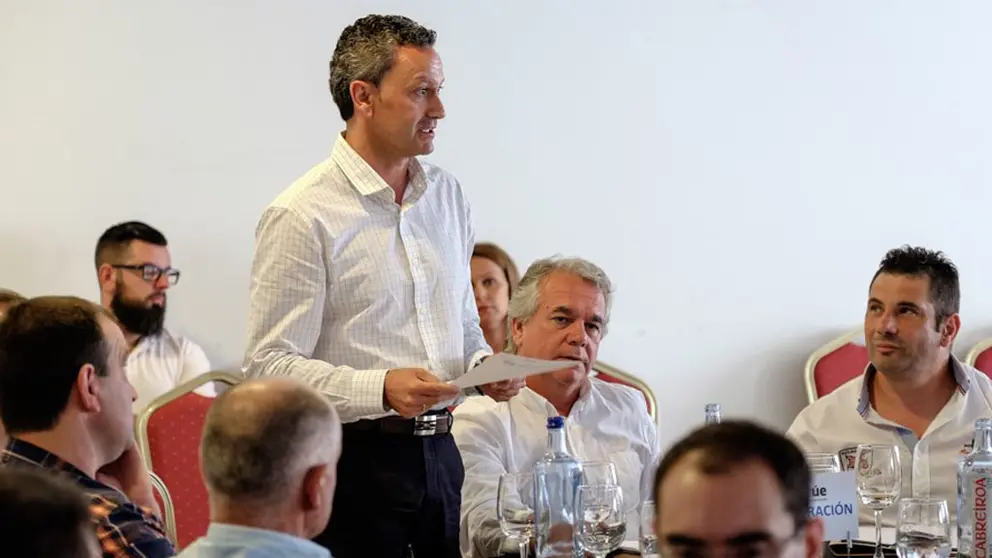 &Aacute;ngel Torreiro, nuevo presidente de la AEF.