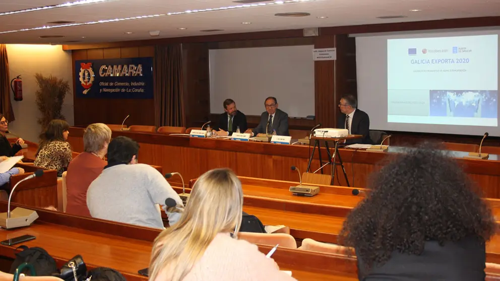40 representantes de empresas se informaron sobre programas y ayudas a la exportaci&oacute;n de la C&aacute;mara y la Xunta de Galicia.