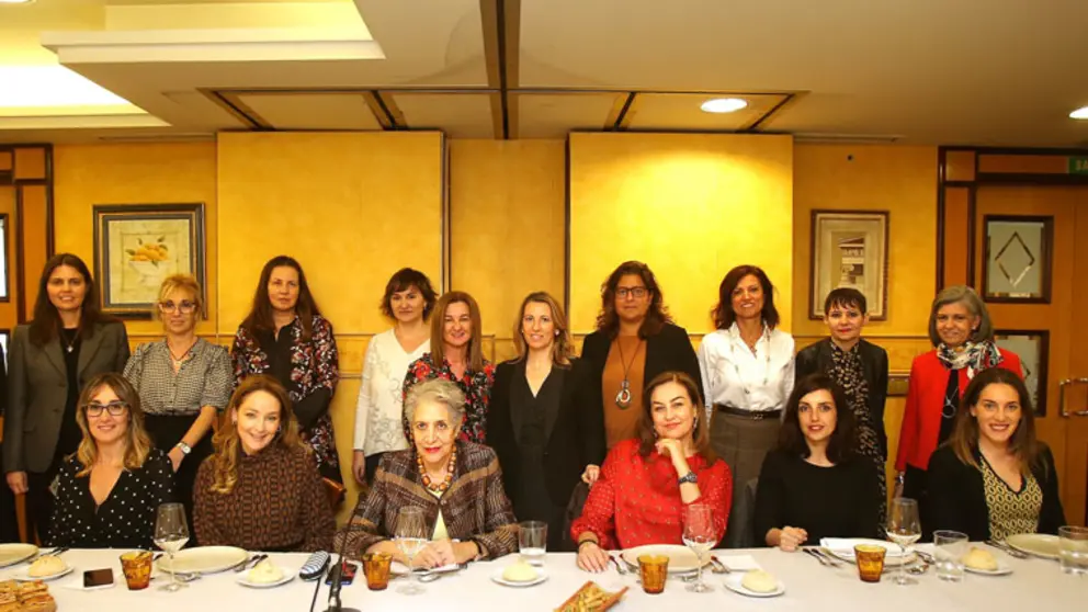 Eva Levy fue la invitada al almuerzo-coloquio del Club de Consejeras de la Asociaci&oacute;n Gallega de la Empresa Familiar.