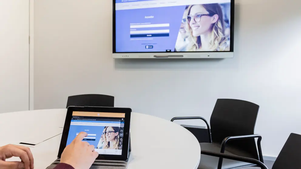 El Exponential MBA se impartir&aacute; en los campus de A Coru&ntilde;a y Vigo, combinando la presencialidad f&iacute;sica con la virtual