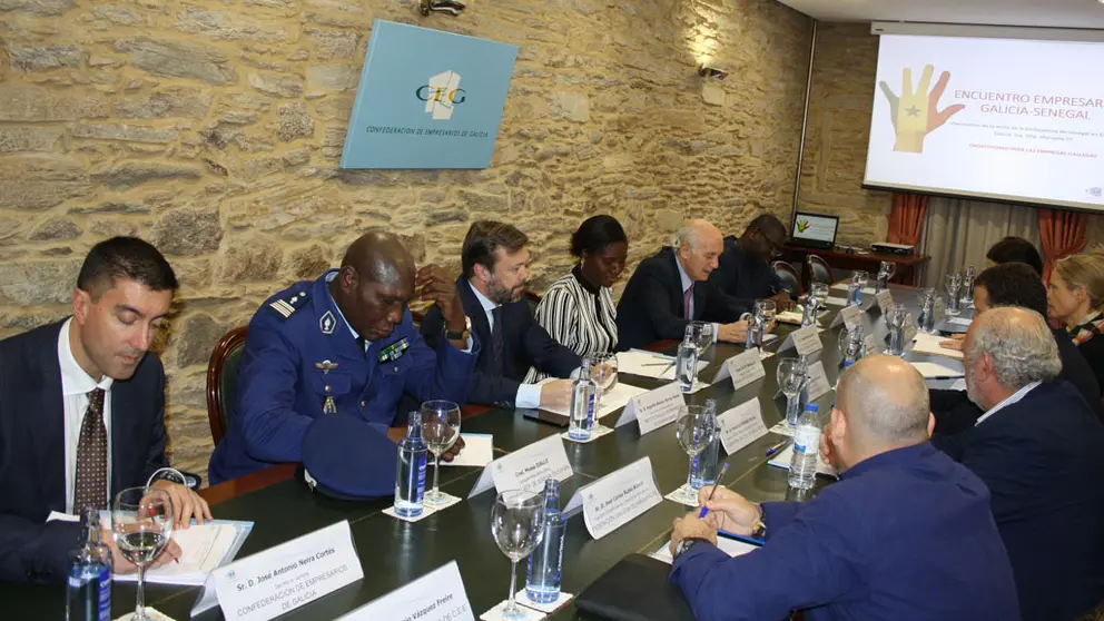 Encuentro sobre oportunidades de negocio en Senegal celebrado en la CEG, en Santiago.