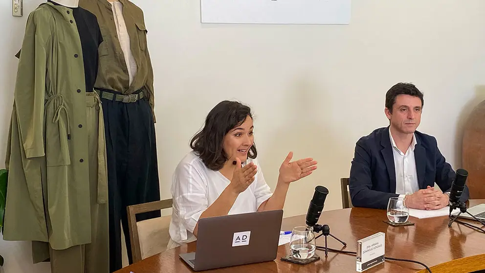 Adriana Dom&iacute;nguez y Antonio Puente, en un momento de la rueda de prensa online de presentaci&oacute;n de resultados de AD.