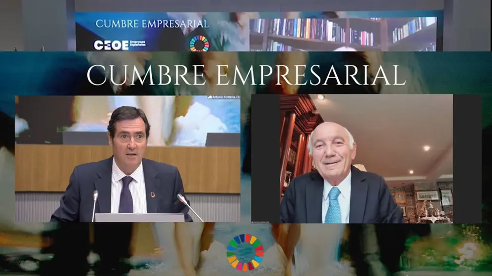 Antonio Garamendi, presidente de CEOE, y Antonio Fontenla, representante de la CEG, en la cumbre.