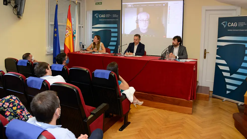 Un momento de la asamblea del Consorcio Aeron&aacute;utico Gallego.