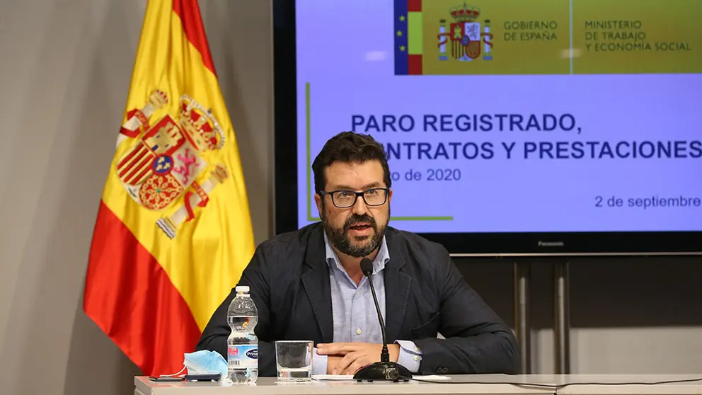 El secretario de Estado de Empleo, Joaqu&iacute;n P&eacute;rez, informando de los datos del desempleo.
