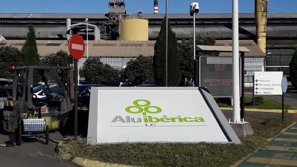 Planta de Alu Ib&eacute;rica en A Coru&ntilde;a.