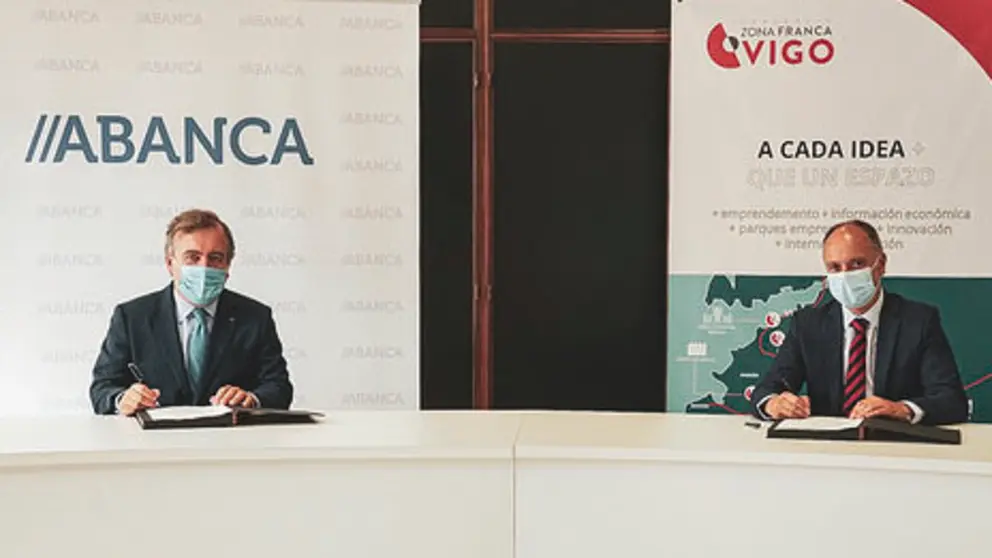 Francisco Botas y David Regades, en la firma.