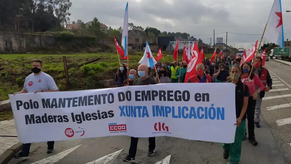 Unha anterior manifestaci&oacute;n do persoal de Maderas Iglesias./CIG.