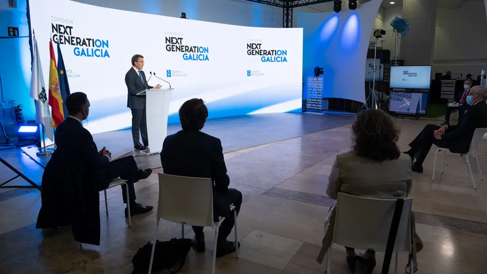 El presidente de la Xunta y los conselleiros en la constituci&oacute;n de la comisi&oacute;n Next Generation Galicia./D.CABEZ&Oacute;N.