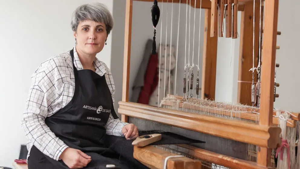 In&eacute;s Rodr&iacute;guez, propietaria do obradoiro RiR& Co Dise&ntilde;o Textil Artesano de Allariz.