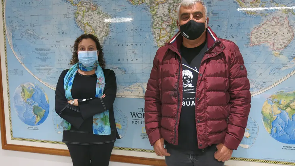 La gerente y el presidente de Orpagu.