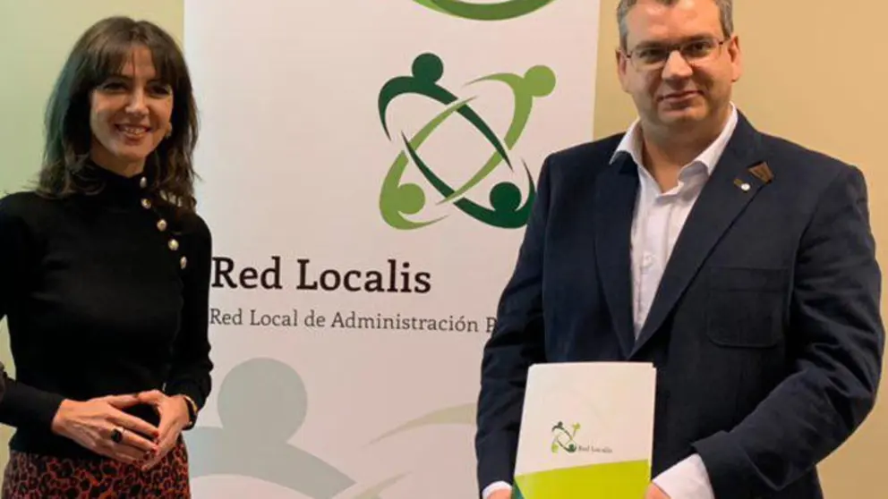 Concepci&oacute;n Campos y Alberto Vaquero, de Red Localis, en una imagen de archivo.