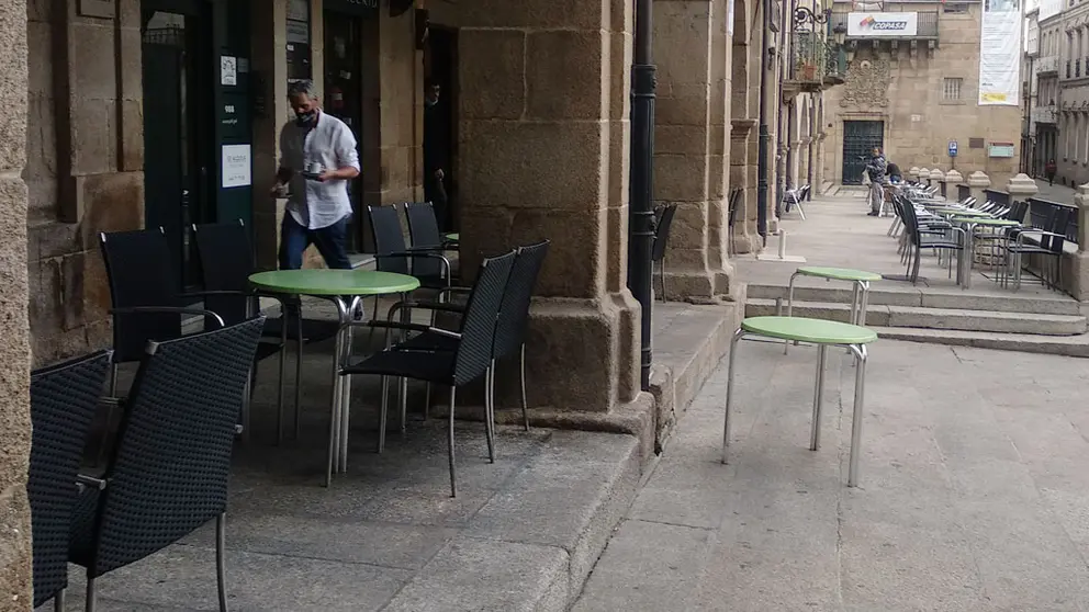 El paro ha disminu&iacute;do sobre todo en el sector servicios, en Galicia.