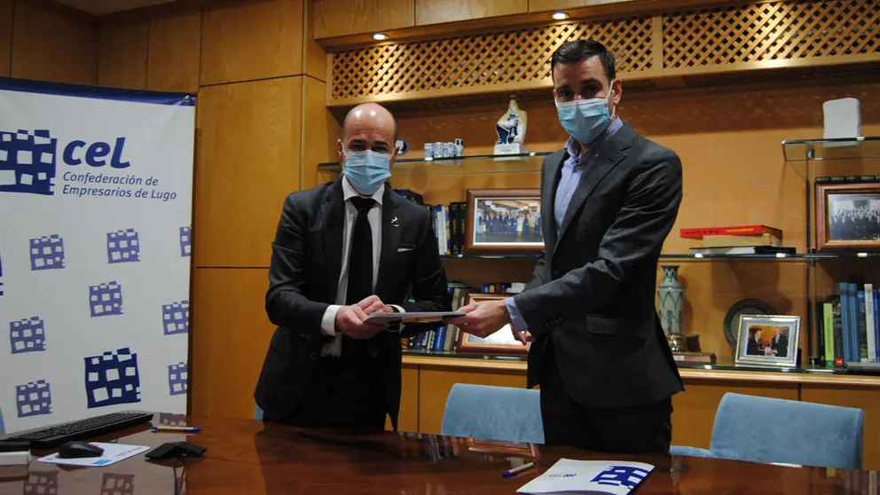 Jaime L&oacute;pez, secretario general de la CEL, y Jorge Rois, CEO de Macrocopia.