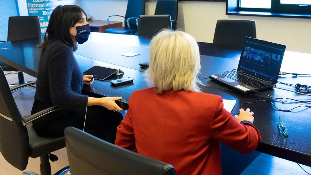  SAN L&Atilde;ZARO
 
12,30 h.-     A conselleira de Emprego e Igualdade, Mar&Atilde;&shy;a Jes&Atilde;&ordm;s Lorenzana, participar&Atilde;&iexcl; por videoconferencia na xunta directiva da Asociaci&Atilde;&sup3;n Intersectorial e Interterritorial de Aut&Atilde;&sup3;nomos e Pequena Empresas (APE-Galicia), na que informar&Atilde;&iexcl; sobre as axudas do Plan de Rescate

foto xo&Atilde;&iexcl;n crespo
28/12/2020